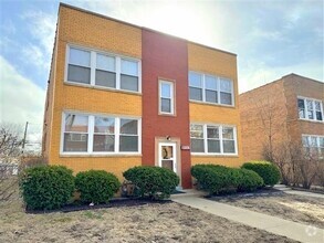 Building Photo - 9133 La Crosse Ave