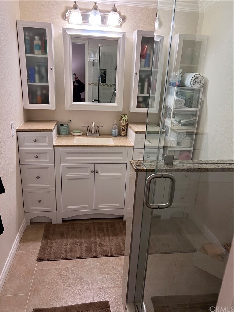 Building Photo - 16040 Leffingwell Rd