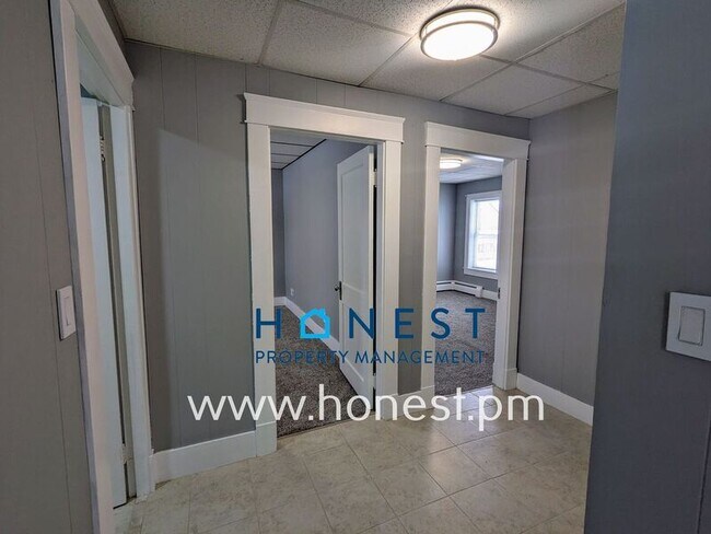 Building Photo - 73 Kennedy Memorial Dr