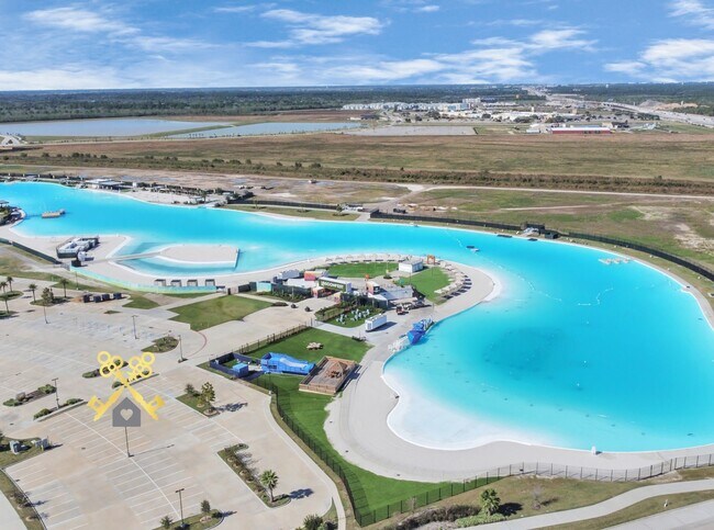 Building Photo - 2505 Bernadino Dr