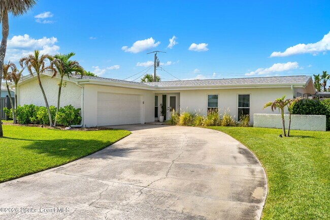 Building Photo - 440 Coconut Dr