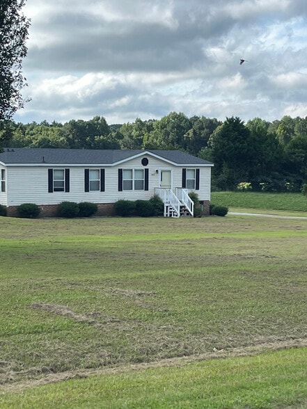 Primary Photo - 8517 NC-58