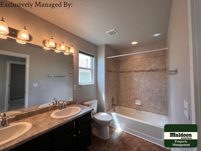 Building Photo - SEE ME TODAY! Beautiful 3 bedroom home tha...