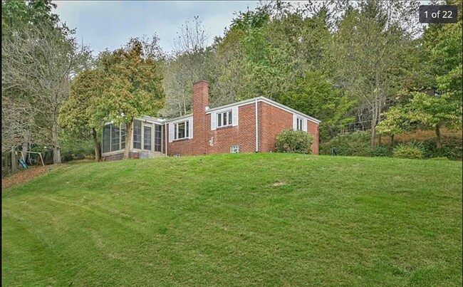 Building Photo - 726 Orchard Hill Dr