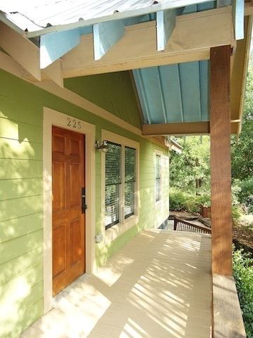 Building Photo - 225 Pearl St