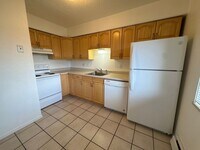 Building Photo - 314 Bonnie Ct