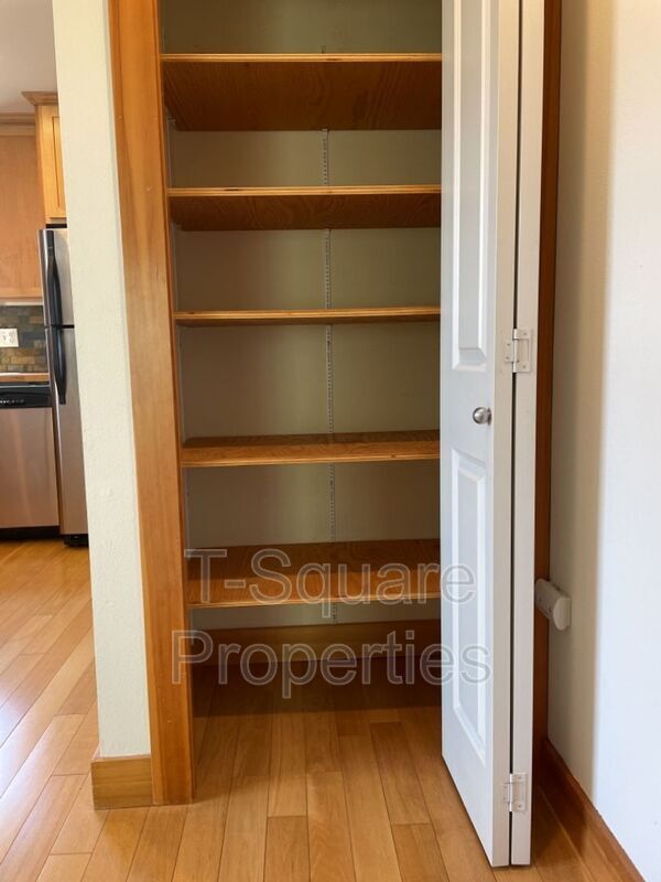 Building Photo - 3629 36th Ave S