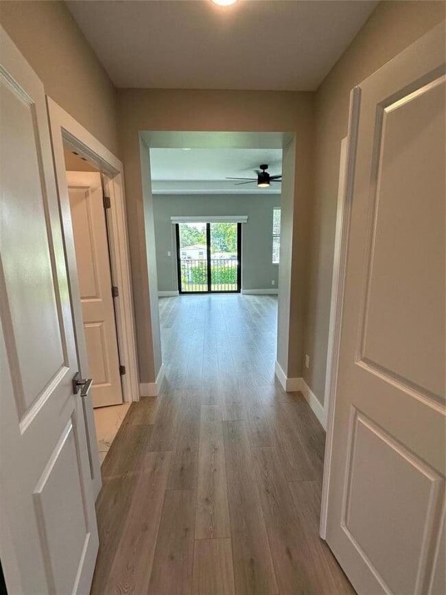 Building Photo - 4507 E Aqua Bella Ln