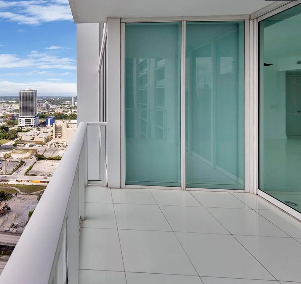 Building Photo - 1040 Biscayne Blvd