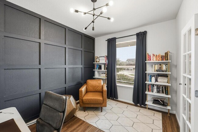 Building Photo - 13500 Rosebud Isle Dr