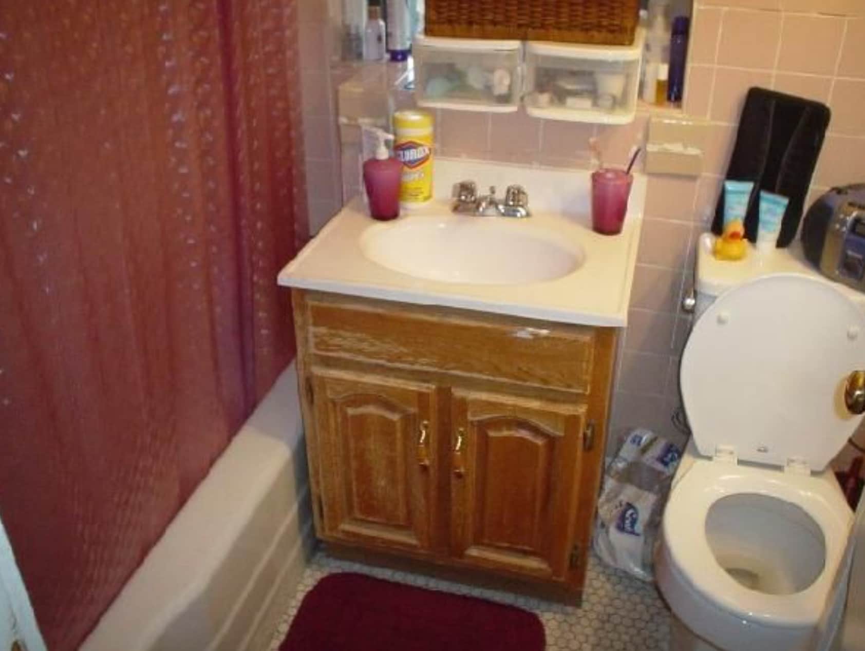 Building Photo - 52 Queensberry St