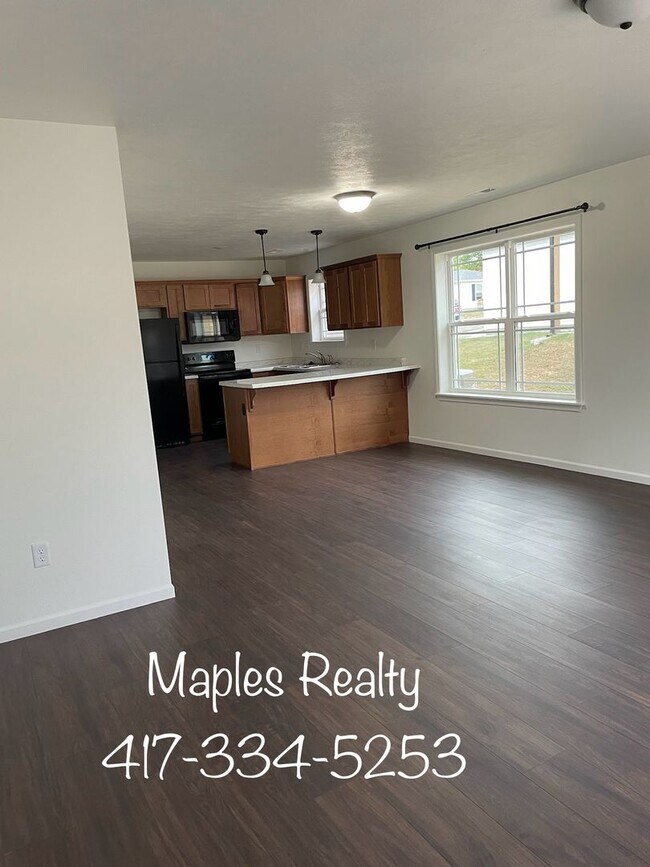 Building Photo - NEW CONSTRUCTION SINGLE FAMILY HOME ~  3 bed, 2 bath HOME in Hollister MO