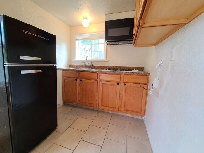 Building Photo - 11234 San Lucas Dr