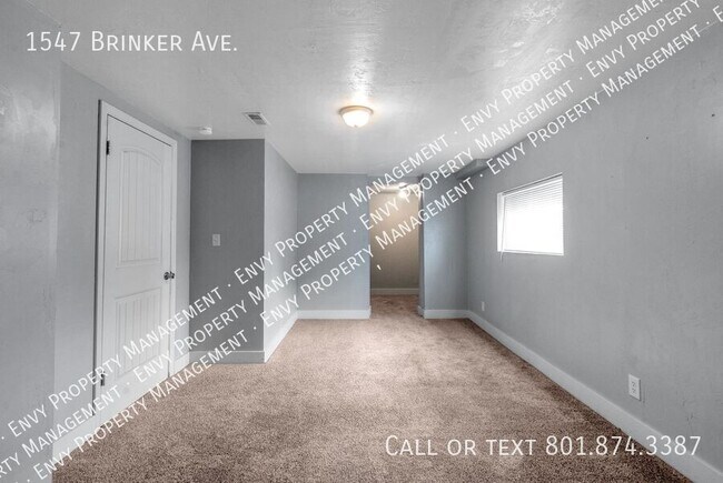 Building Photo - 1547 Brinker Ave