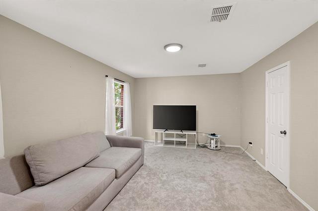 Building Photo - 2305 Sumac Ct