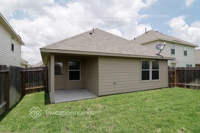 Building Photo - 18743 N Lyford Dr