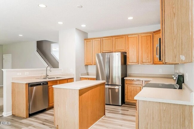 Building Photo - 4443 Karlbrook Ln