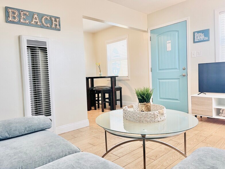 Building Photo - 2050 Balboa Ave