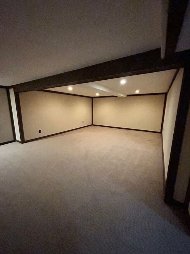 Building Photo - Three Bedroom, Single-Family Home