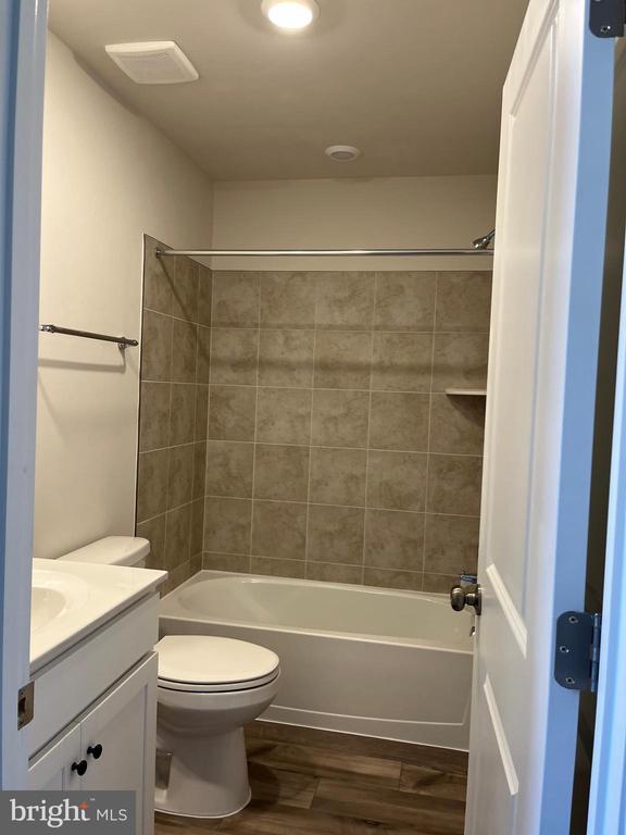 Building Photo - 306 Watercourse Dr