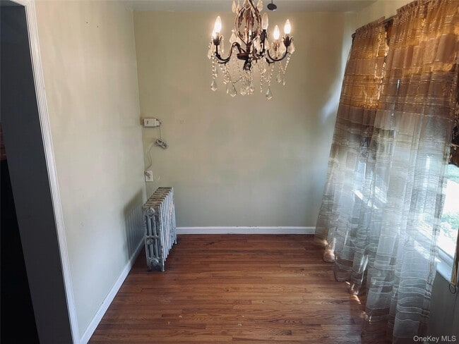 Building Photo - 276 Benson Ave