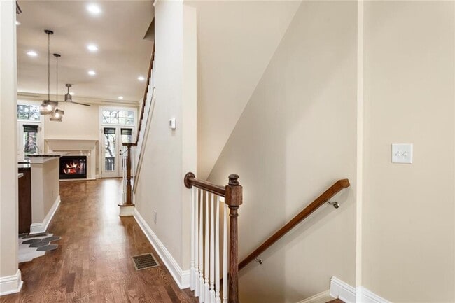 Building Photo - 2663 Rivers Edge Dr NE