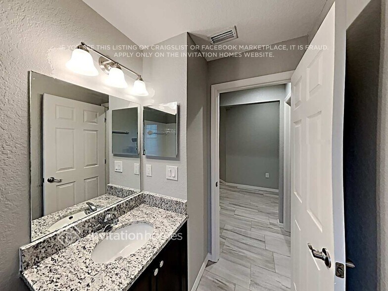 Building Photo - 3041 Grand Preserve Blvd
