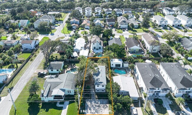 Building Photo - For Rent – Newly Renovated Modern Beach Du...