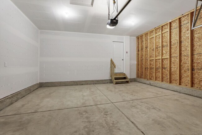 Building Photo - 3832 Old Glory Lp