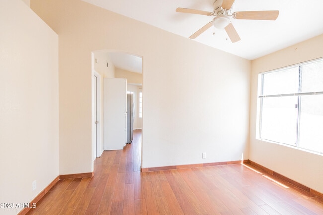 Building Photo - 15024 N 85th Dr