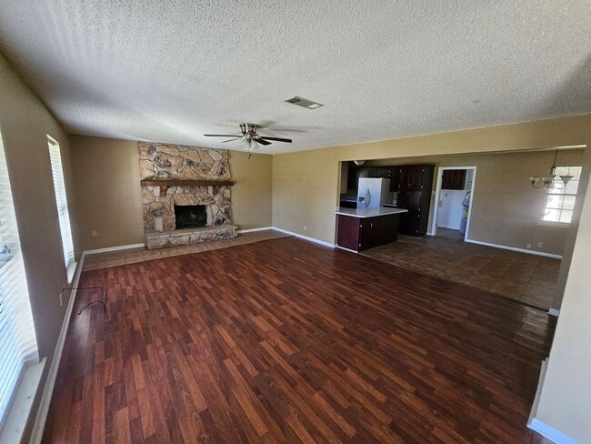 Building Photo - 168 Janice Ln