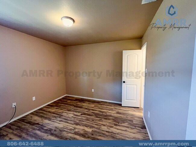 Building Photo - Charming 4-Bedroom Home – Space, Style, and Comfort!