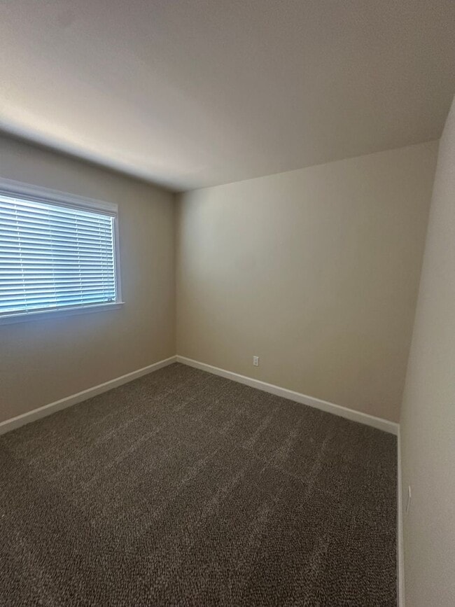 Building Photo - 4309 Ross Ave