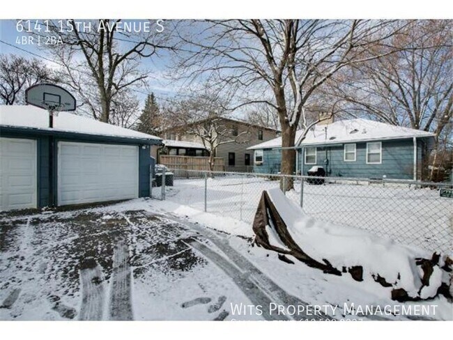 Building Photo - 6141 15th Ave S