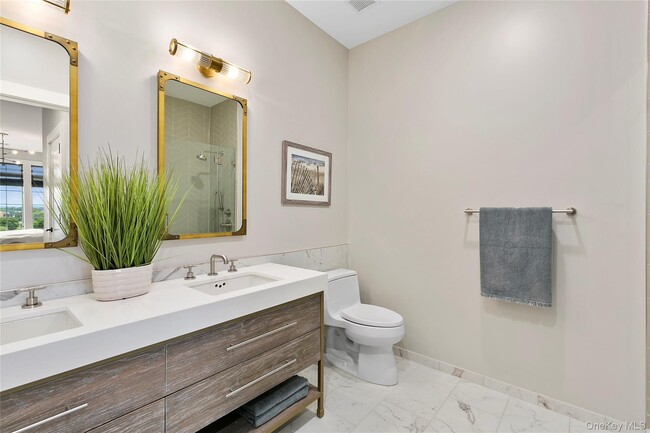 Building Photo - 990 Corporate Dr