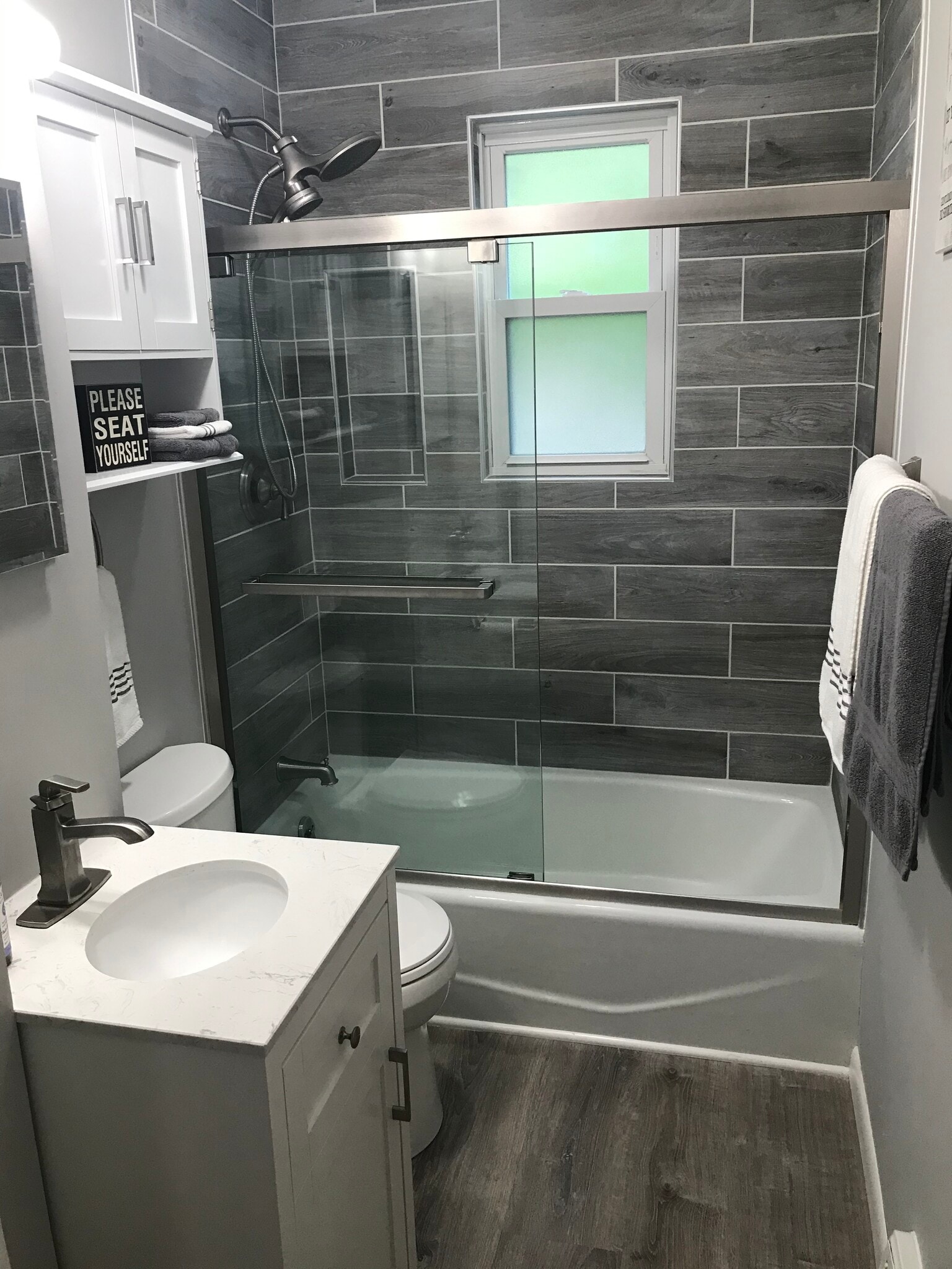 Building Photo - 2634 N Bartlett Ave