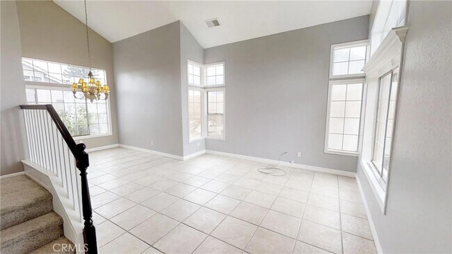 Building Photo - 2421 W Calle Celeste Dr