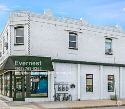 Building Photo - 4 W Arkansas Ave