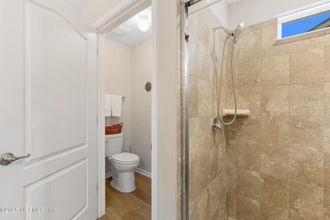 Building Photo - 43 Cardinal Br Ln