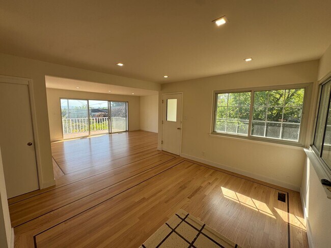 Building Photo - Open House Sunday 4/19 11 am - 12 pm:  Beautifully Updated Corner-Lot Home in Millbrae – Spacious...