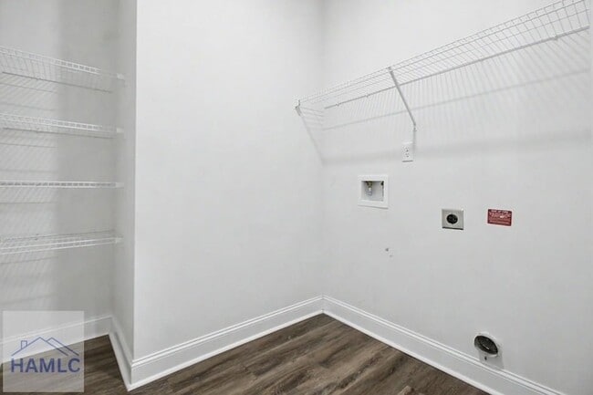 Building Photo - 364 Abode Ave