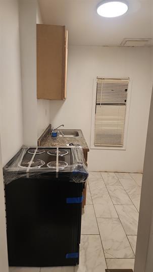 Building Photo - 340 S Harris Ave