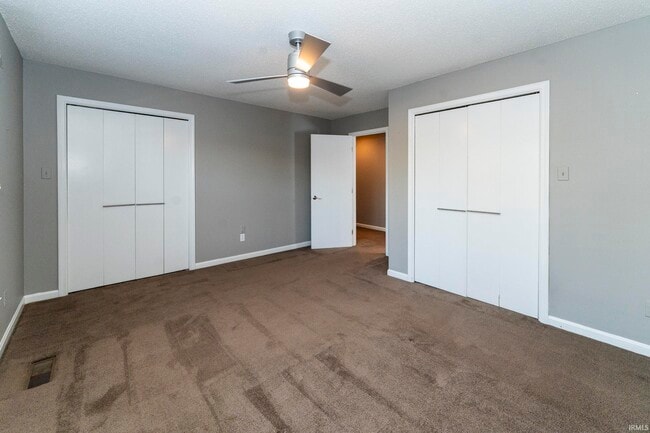 Building Photo - 107 Olde Newburgh Dr