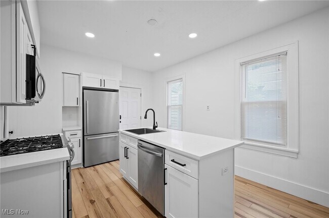 Building Photo - 5017 Tillman Ave