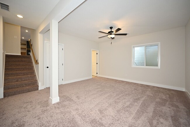 Building Photo - For Rent-Beautiful New 4 Bedroom, 3 bathro...