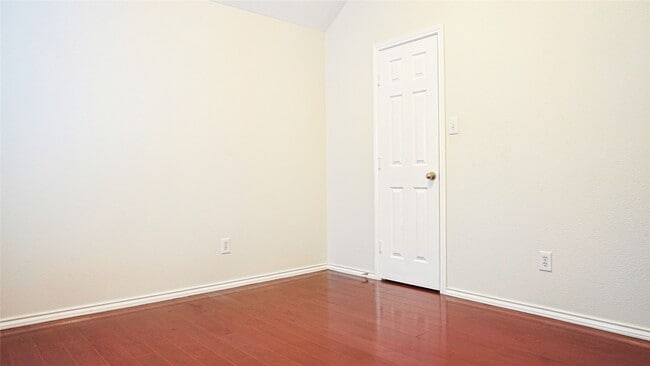 Building Photo - 22147 Canyonwood Park Ln