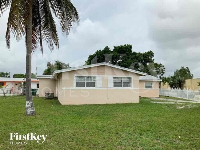 Building Photo - 1031 NW 178th Terrace