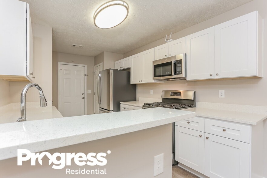 Building Photo - 12034 Harbour Town Pkwy