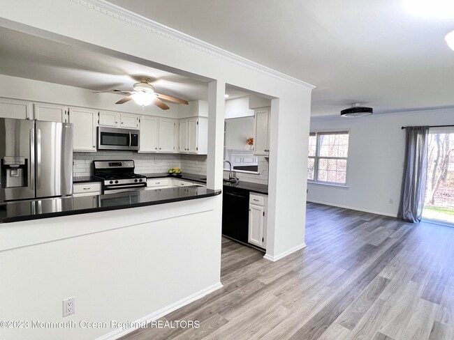 Building Photo - 430 Indigo Ct