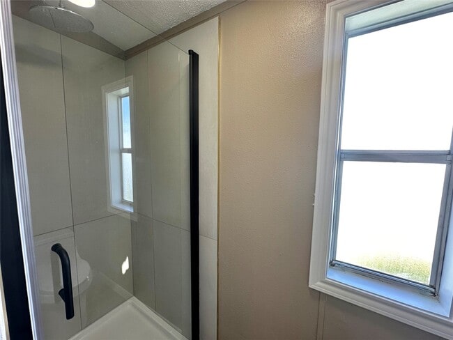 Building Photo - 4602 Durant Ave